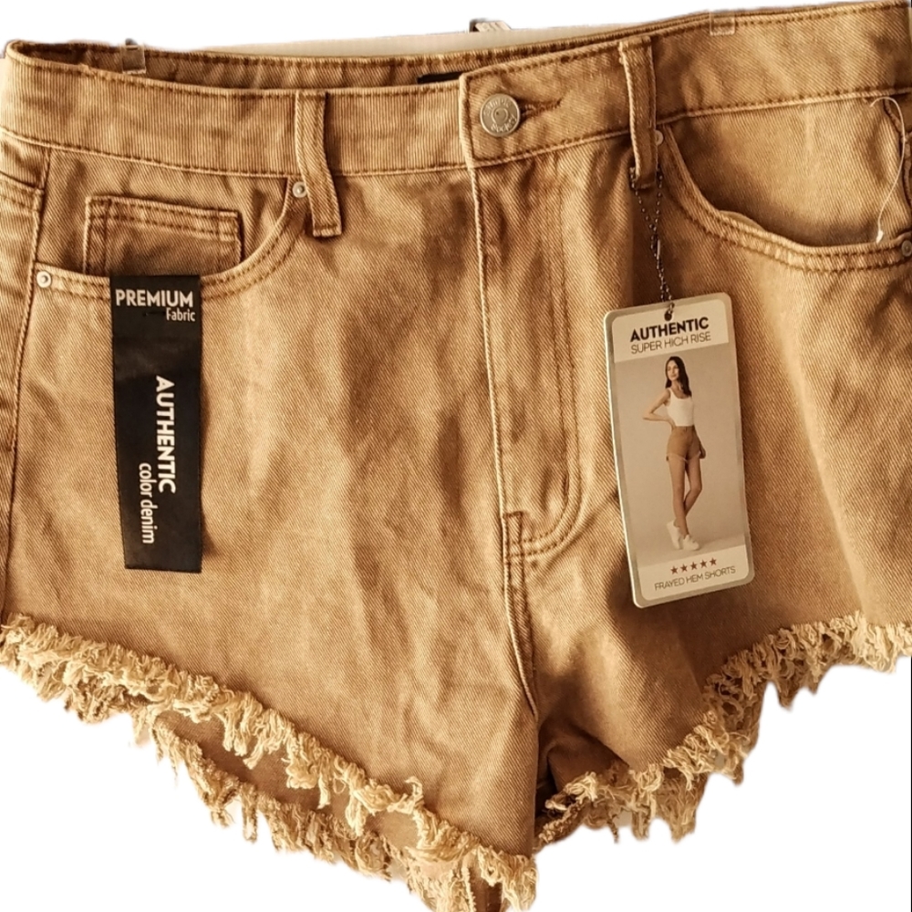 NWT Simple Society juniors/women frayed hem shorts, 11/30 - Picture 4 of 9
